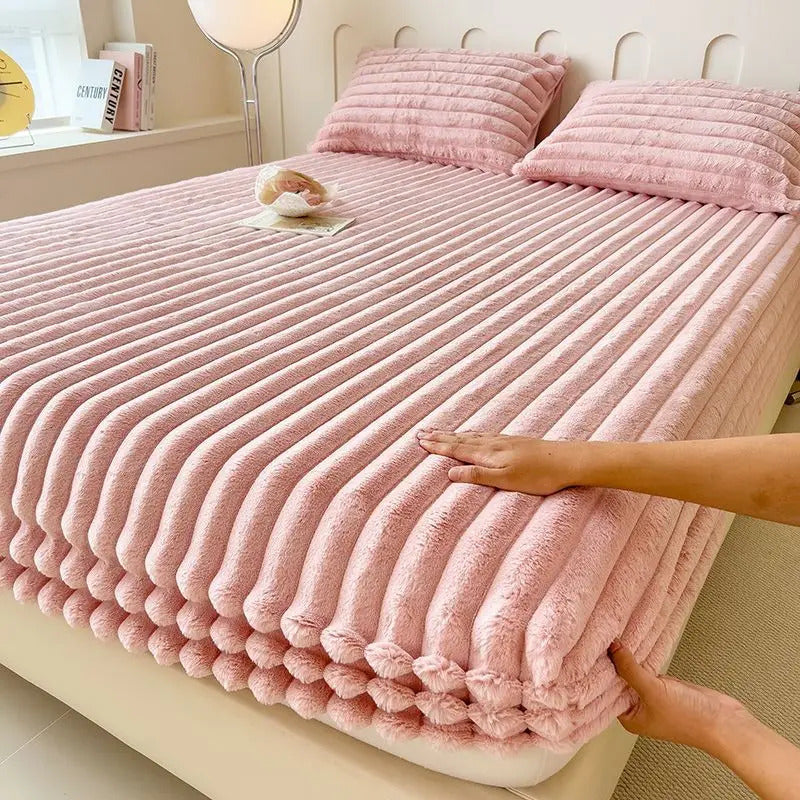 Ultra-Soft Luxury Fitted Bed Sheet